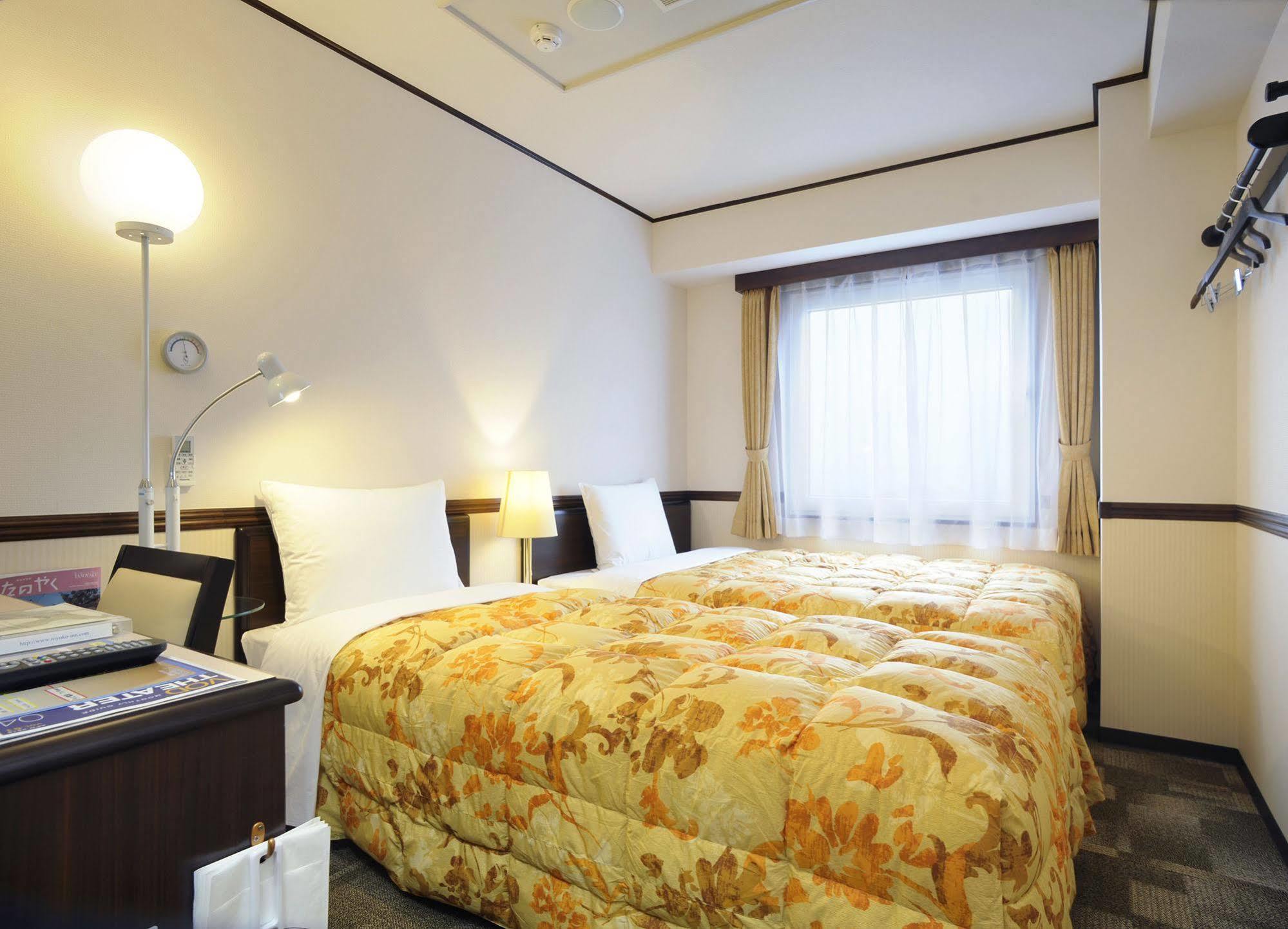 Toyoko Inn Gifu-Hashima-Eki Shinkansen Minami-Guchi Hashima (Gifu) Exterior foto