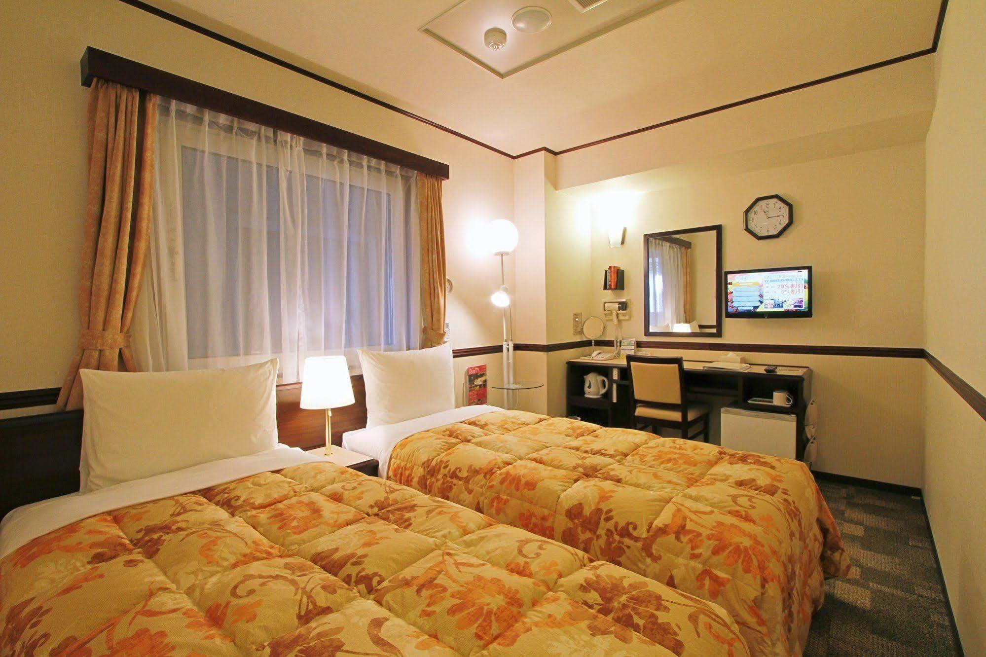 Toyoko Inn Gifu-Hashima-Eki Shinkansen Minami-Guchi Hashima (Gifu) Exterior foto
